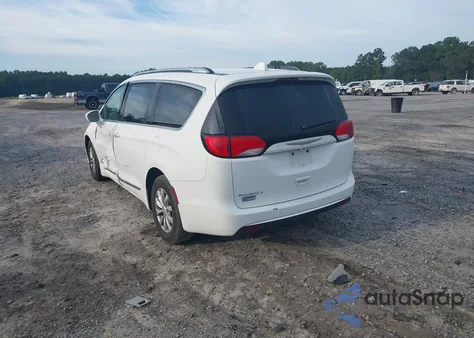 2018 Chrysler Pacifica Touring L из США, поврежденный, VIN 2C4RC1BG4JR120874